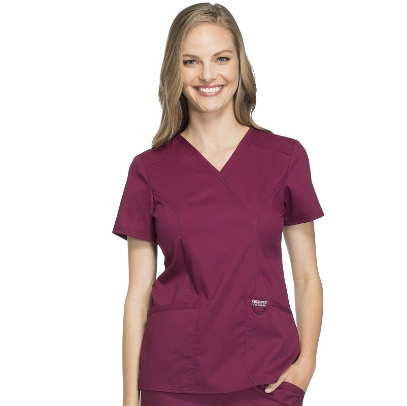 Casaca Mujer Cherokee WWE610 granate